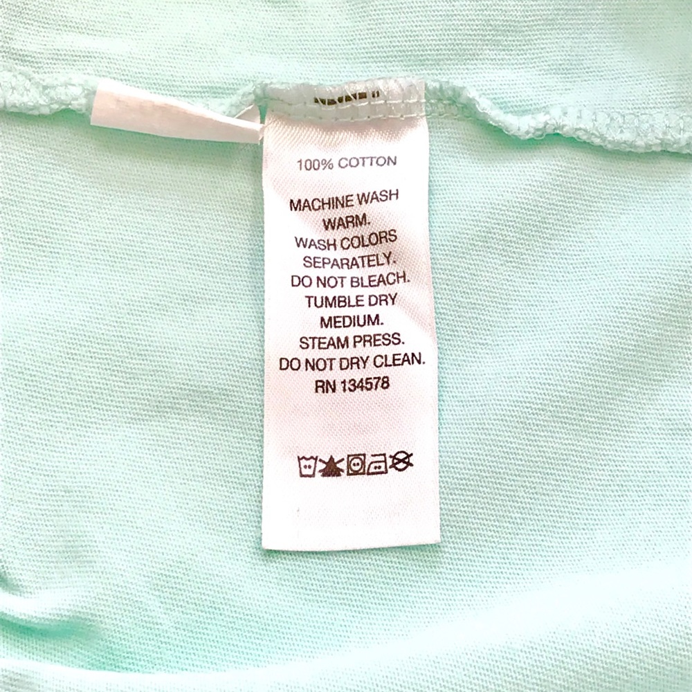 Vineyard Vines Hoodie Tee⚡️sold⚡️ - Picture 5 of 6